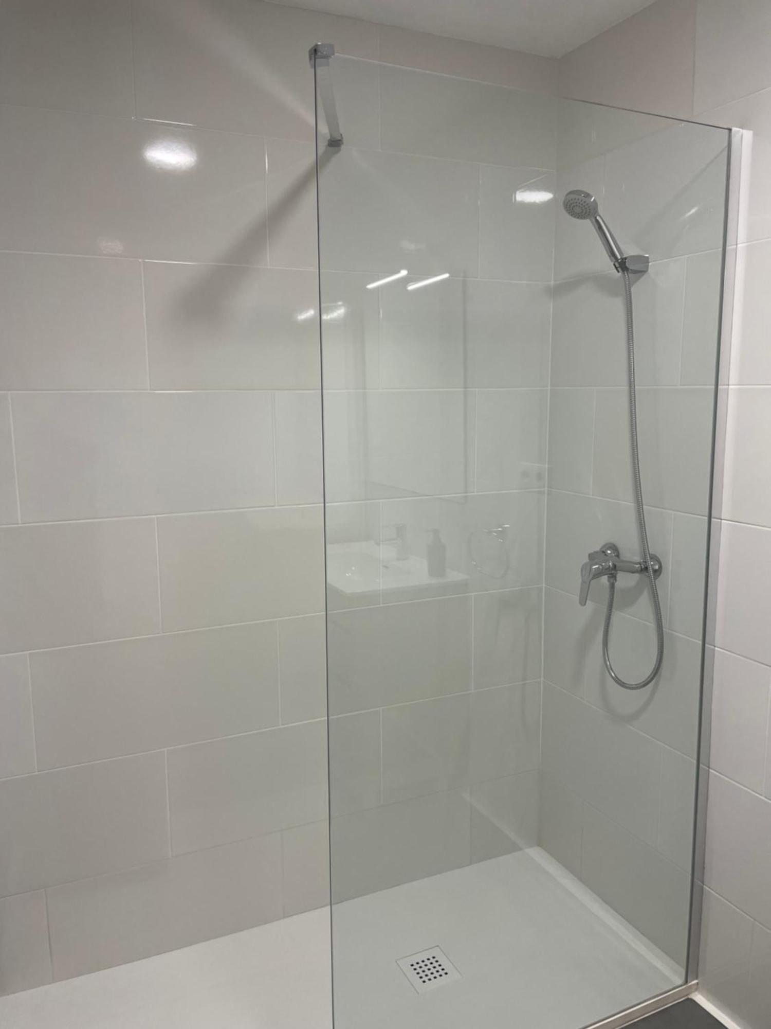 Apartamentos Tarradellas Sants Estacio Barcelona Buitenkant foto