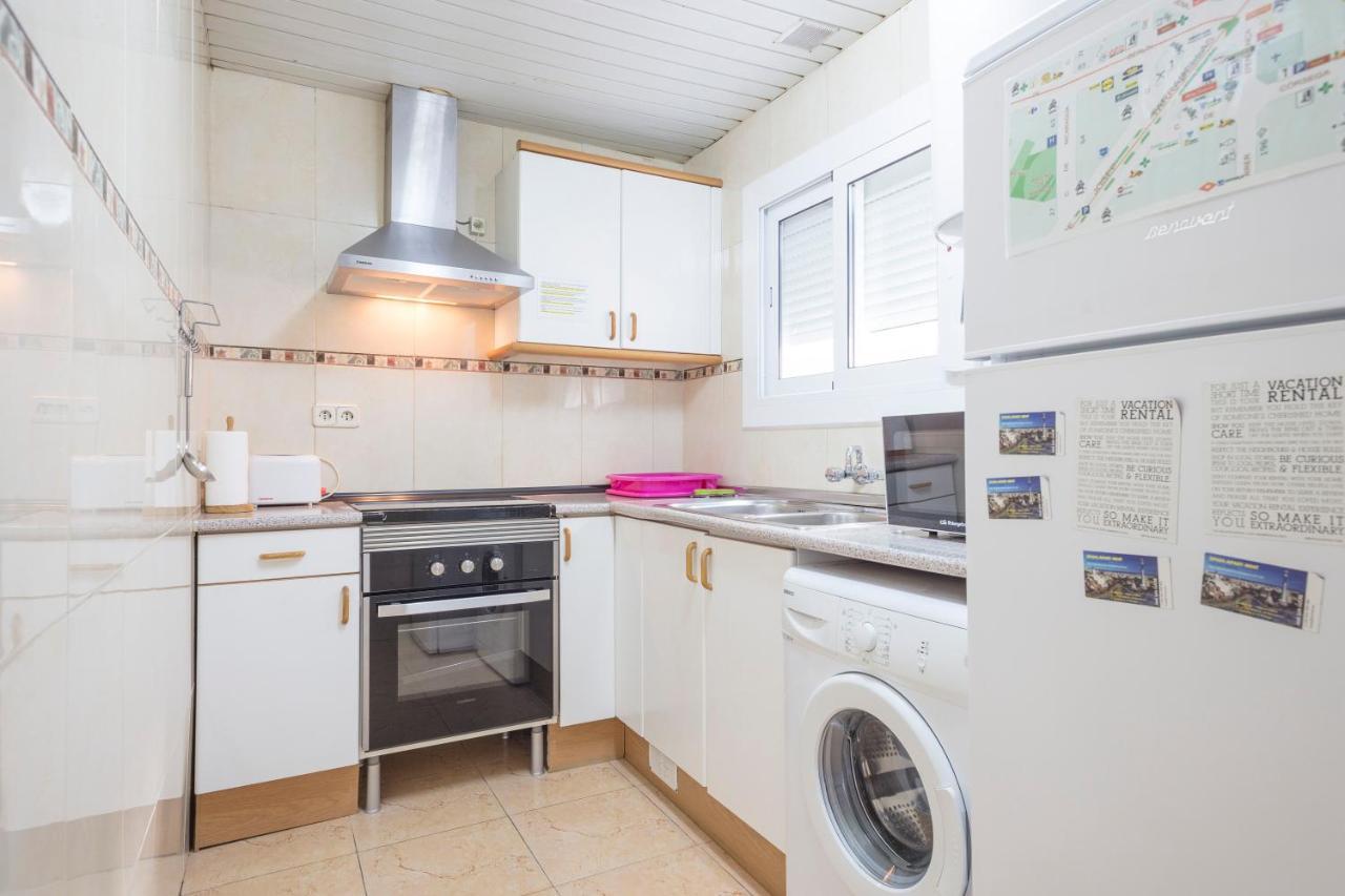 Apartamentos Tarradellas Sants Estacio Barcelona Buitenkant foto