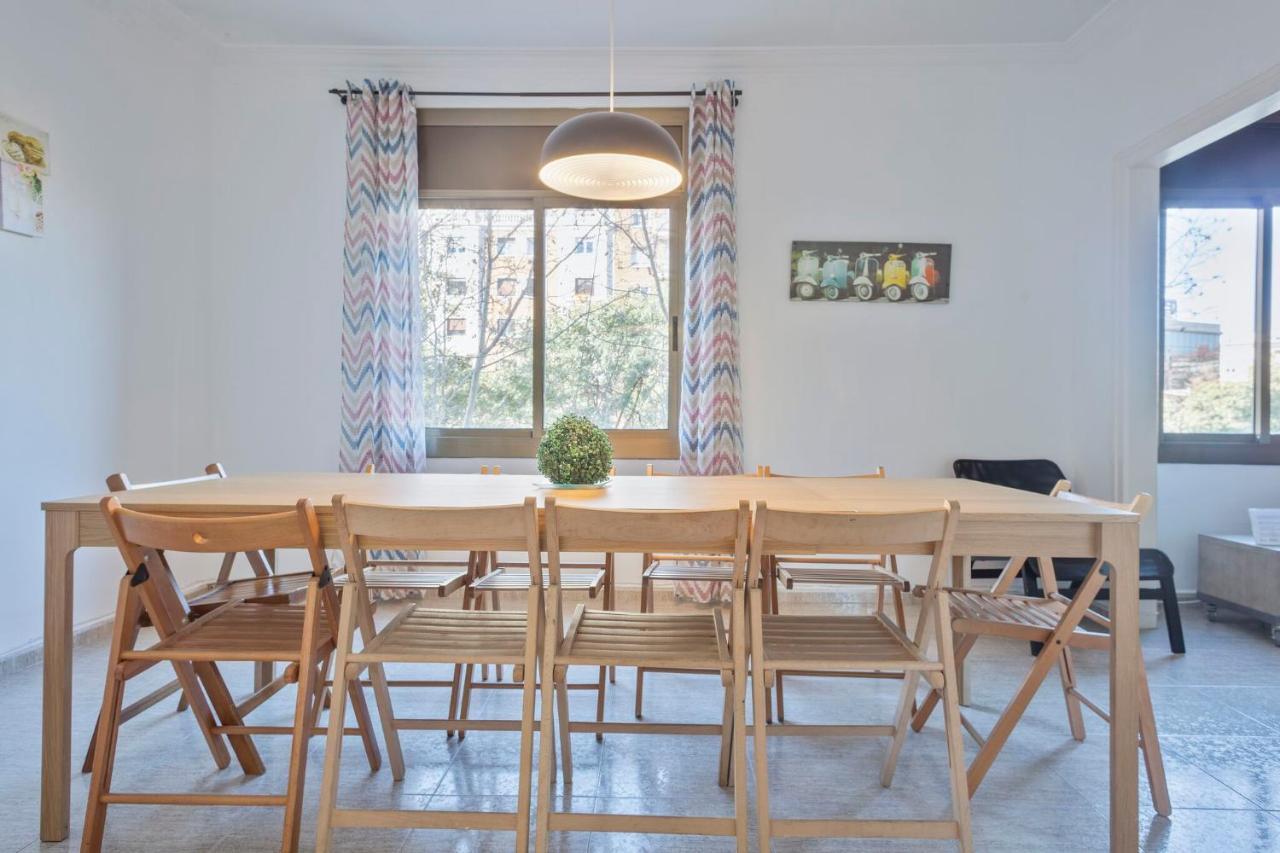 Apartamentos Tarradellas Sants Estacio Barcelona Buitenkant foto