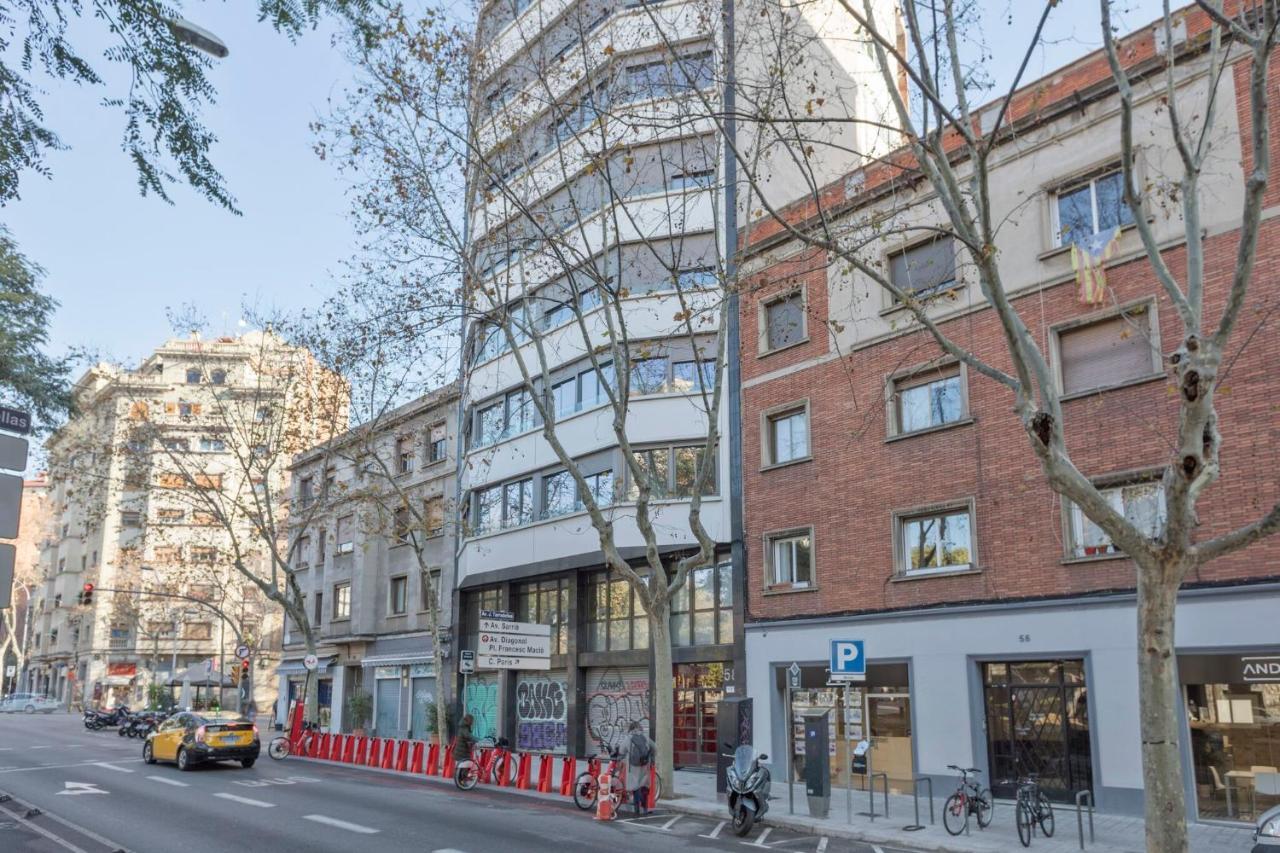 Apartamentos Tarradellas Sants Estacio Barcelona Buitenkant foto
