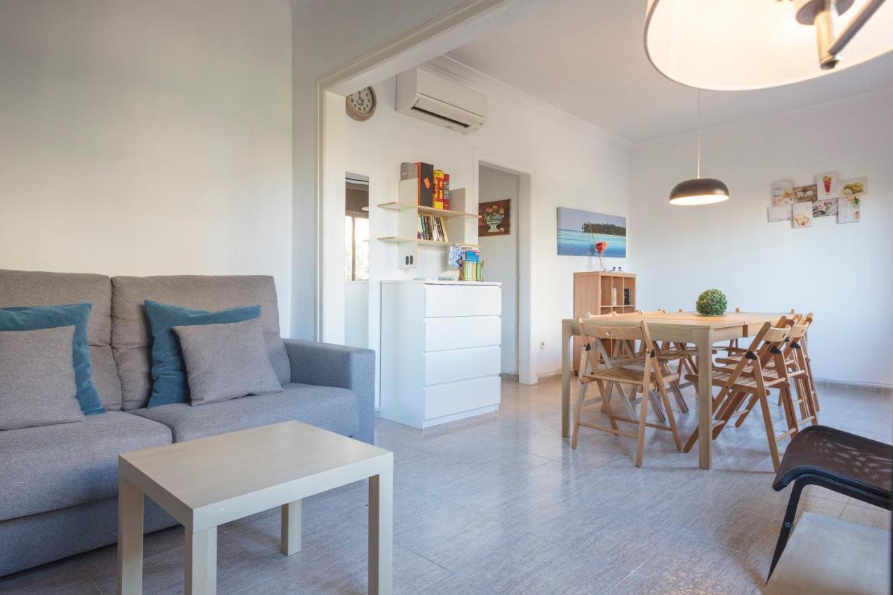 Apartamentos Tarradellas Sants Estacio Barcelona Buitenkant foto